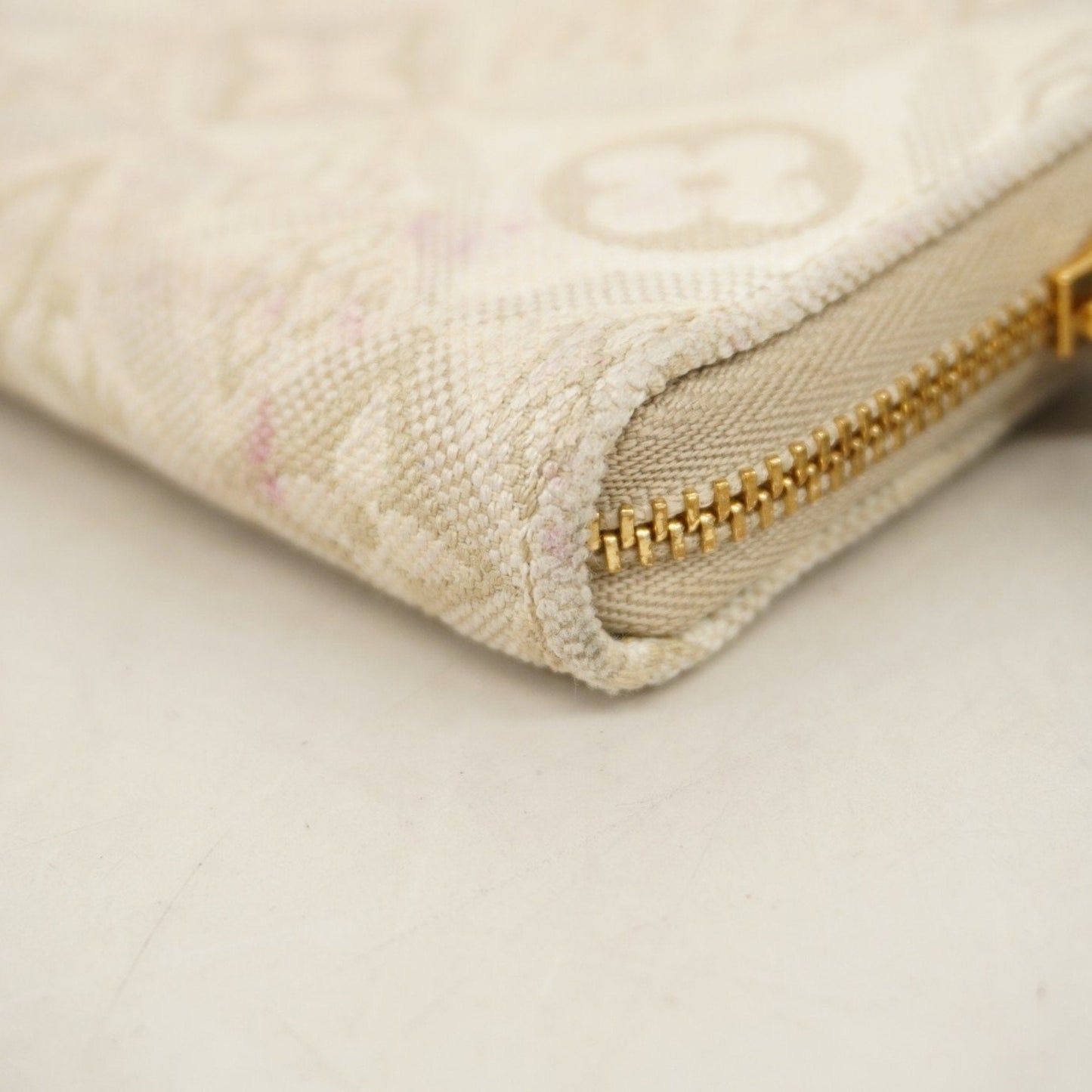 Louis Vuitton Zippy coin purse