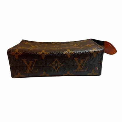 Louis Vuitton Poche Toilette 15