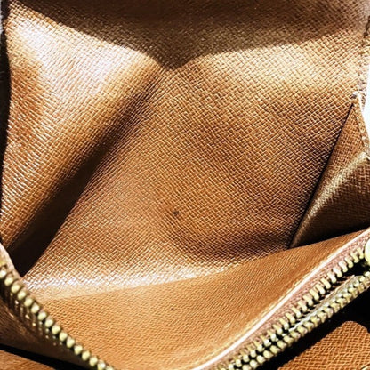 Louis Vuitton Porte monnaie Zippy