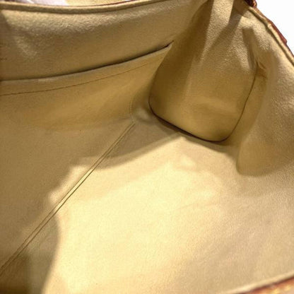 Louis Vuitton Beverly