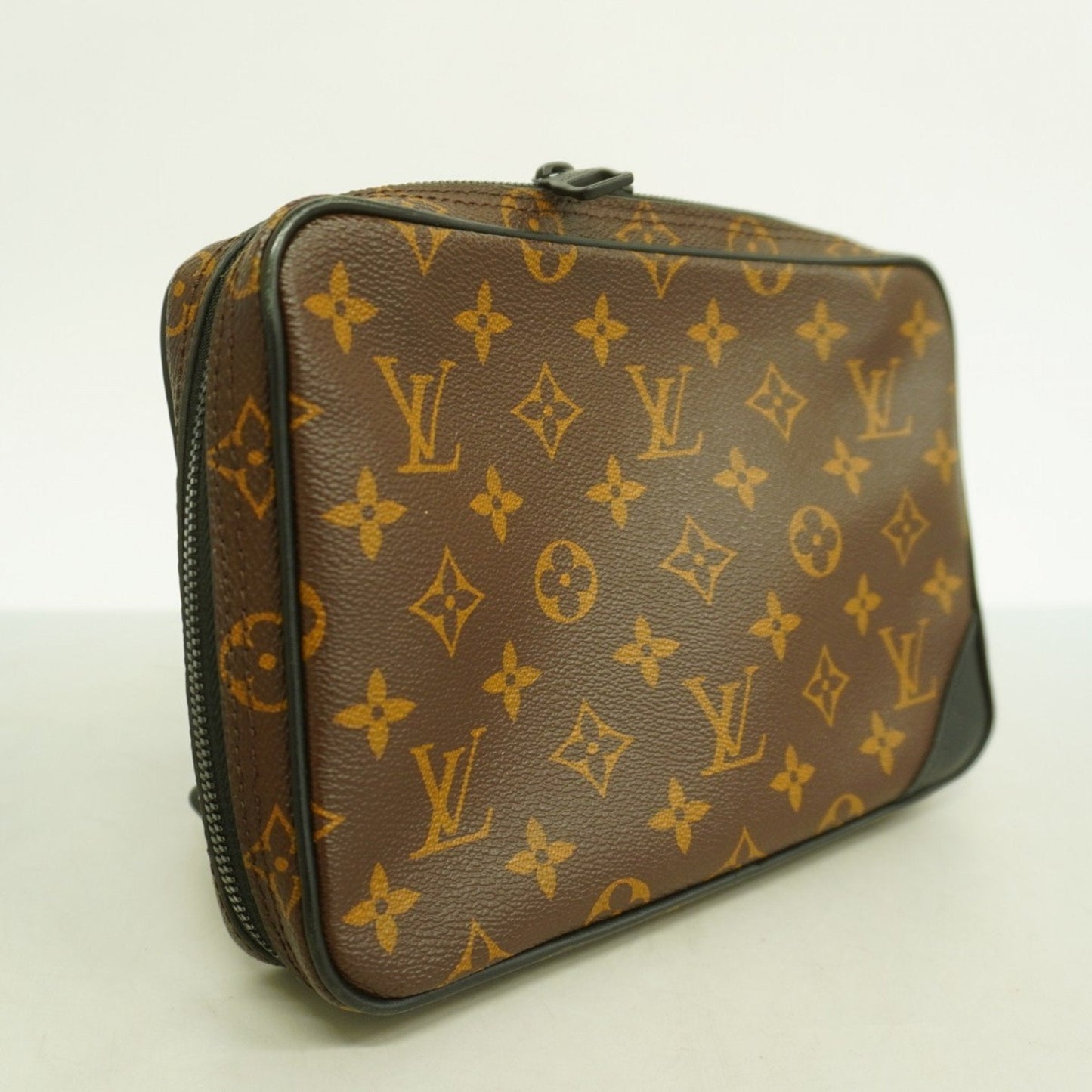 Louis Vuitton Utility