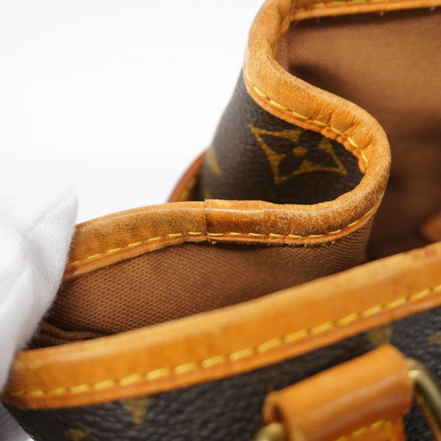Louis Vuitton Batignolles Vertical