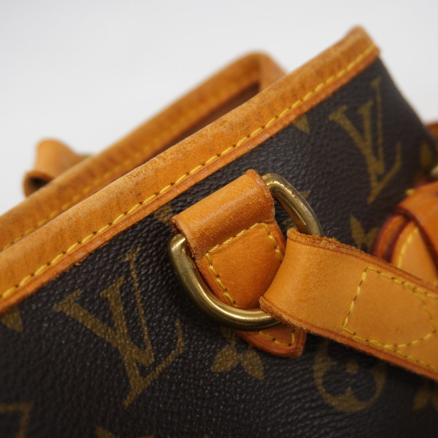 Louis Vuitton Batignolles Vertical