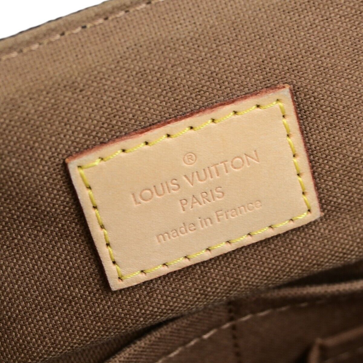 Louis Vuitton Beaubourg