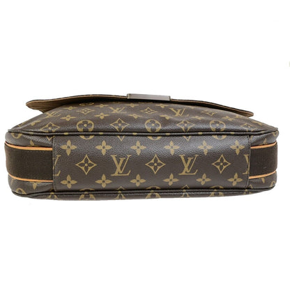 Louis Vuitton Beaubourg