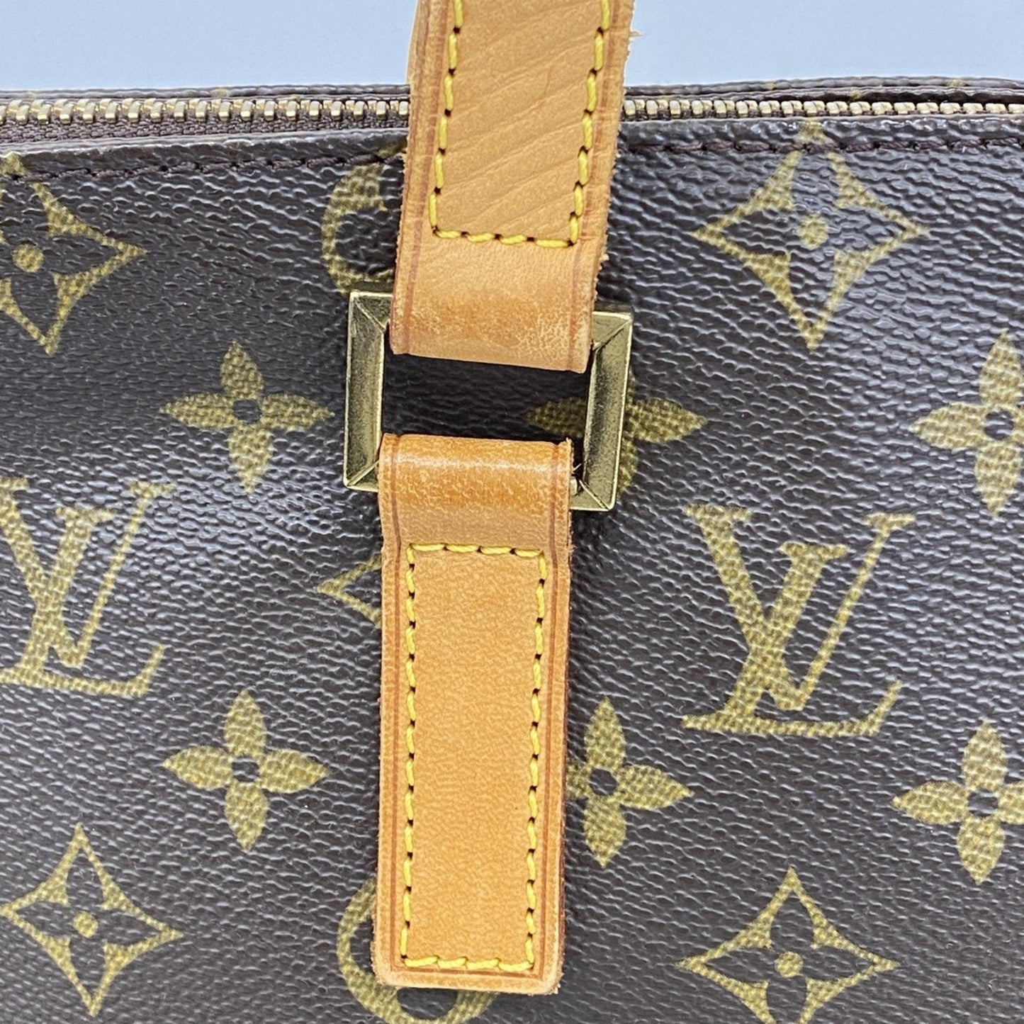 Louis Vuitton Mezzo