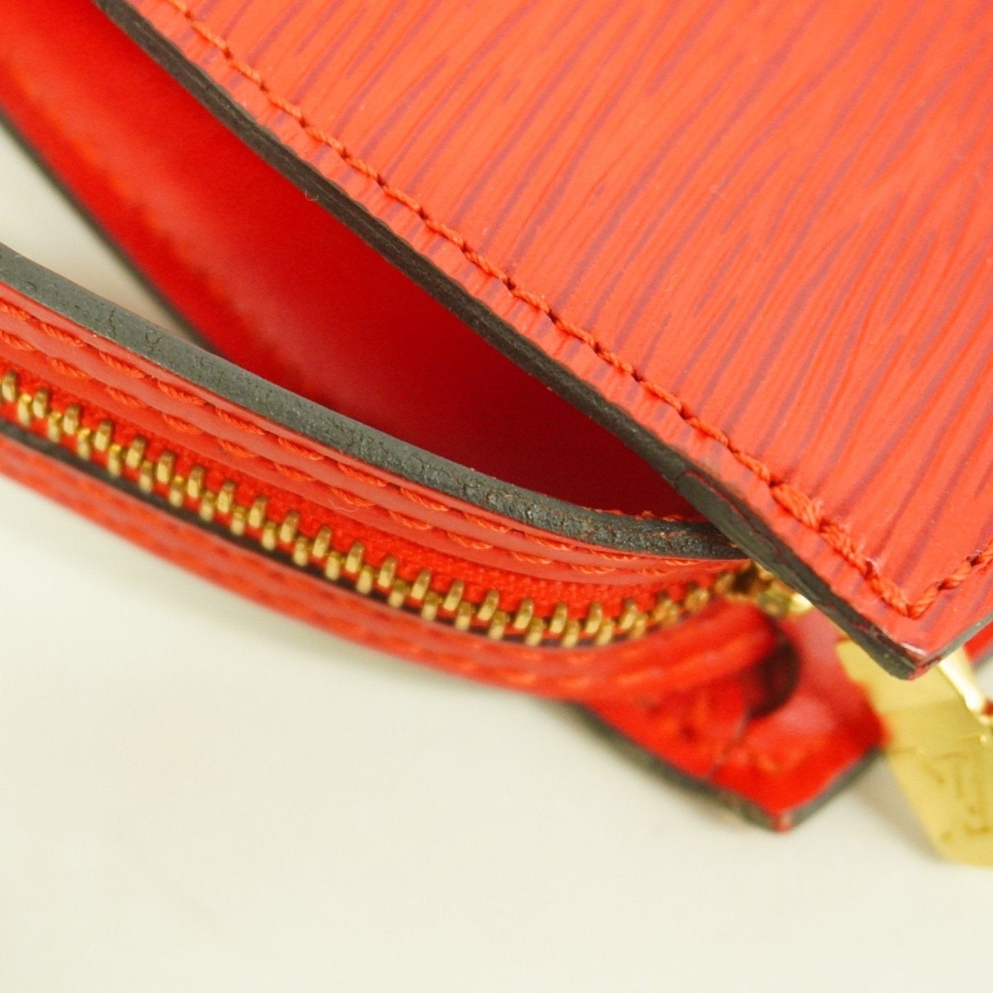 Louis Vuitton Saint Jacques
