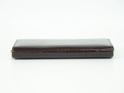 Louis Vuitton Zippy wallet