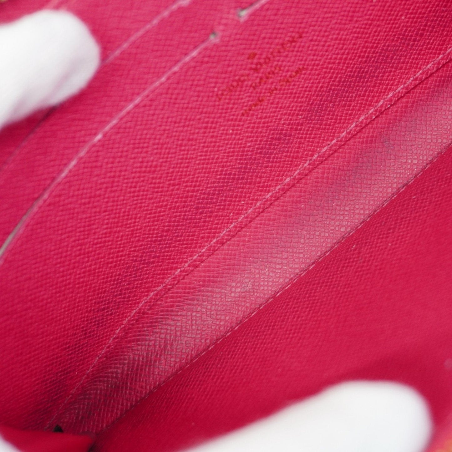 Louis Vuitton Portefeuille zippy