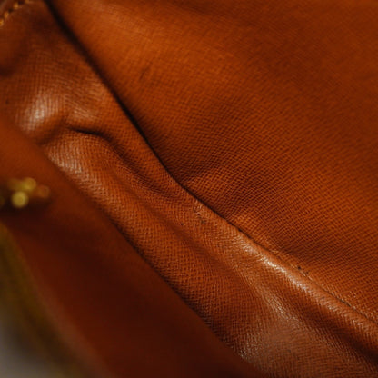 Louis Vuitton Jeune fille