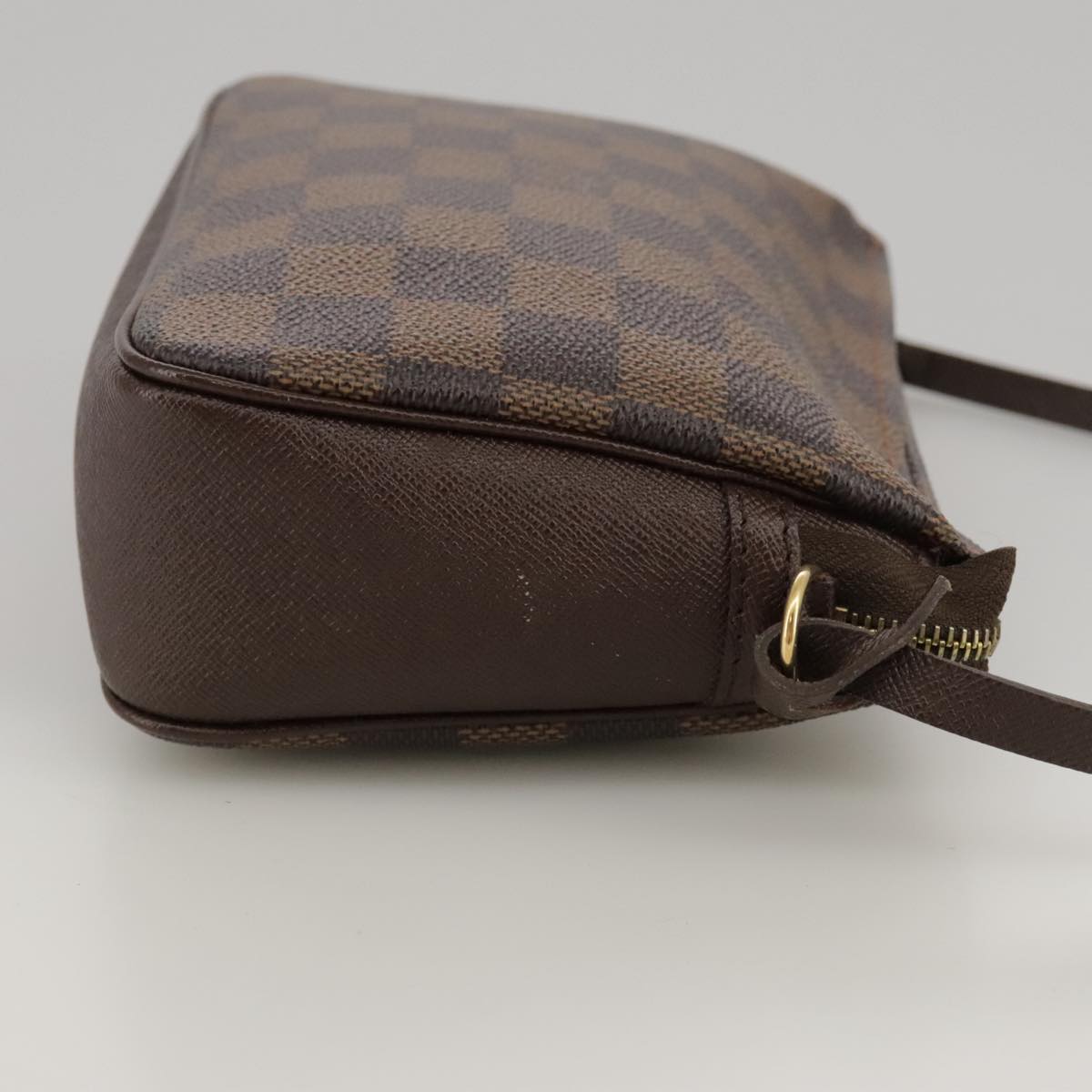 Louis Vuitton Trousse makeup