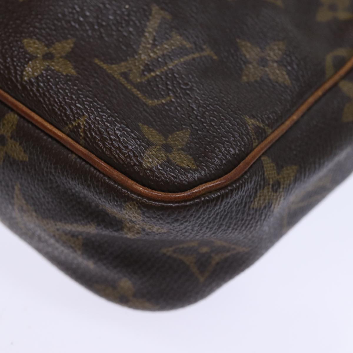 Louis Vuitton Compiegne 23