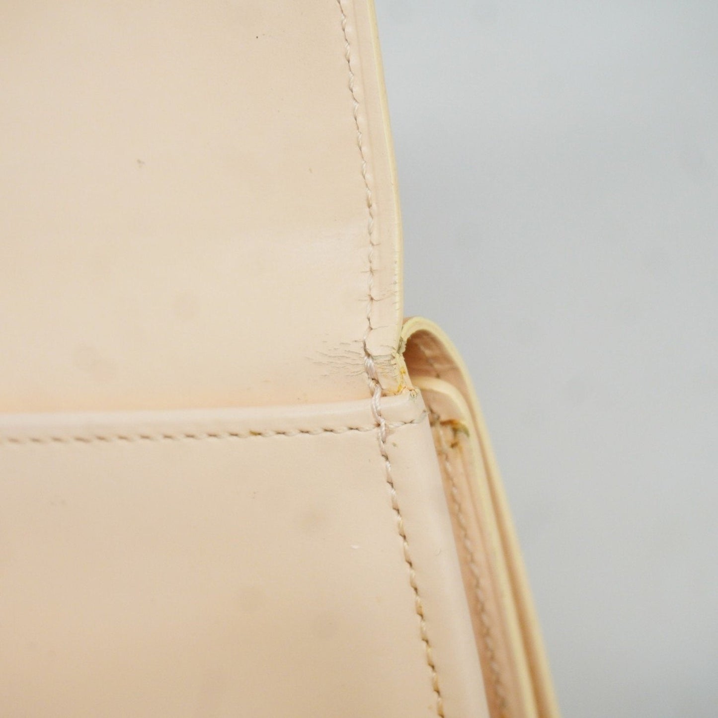 Louis Vuitton Ludlow