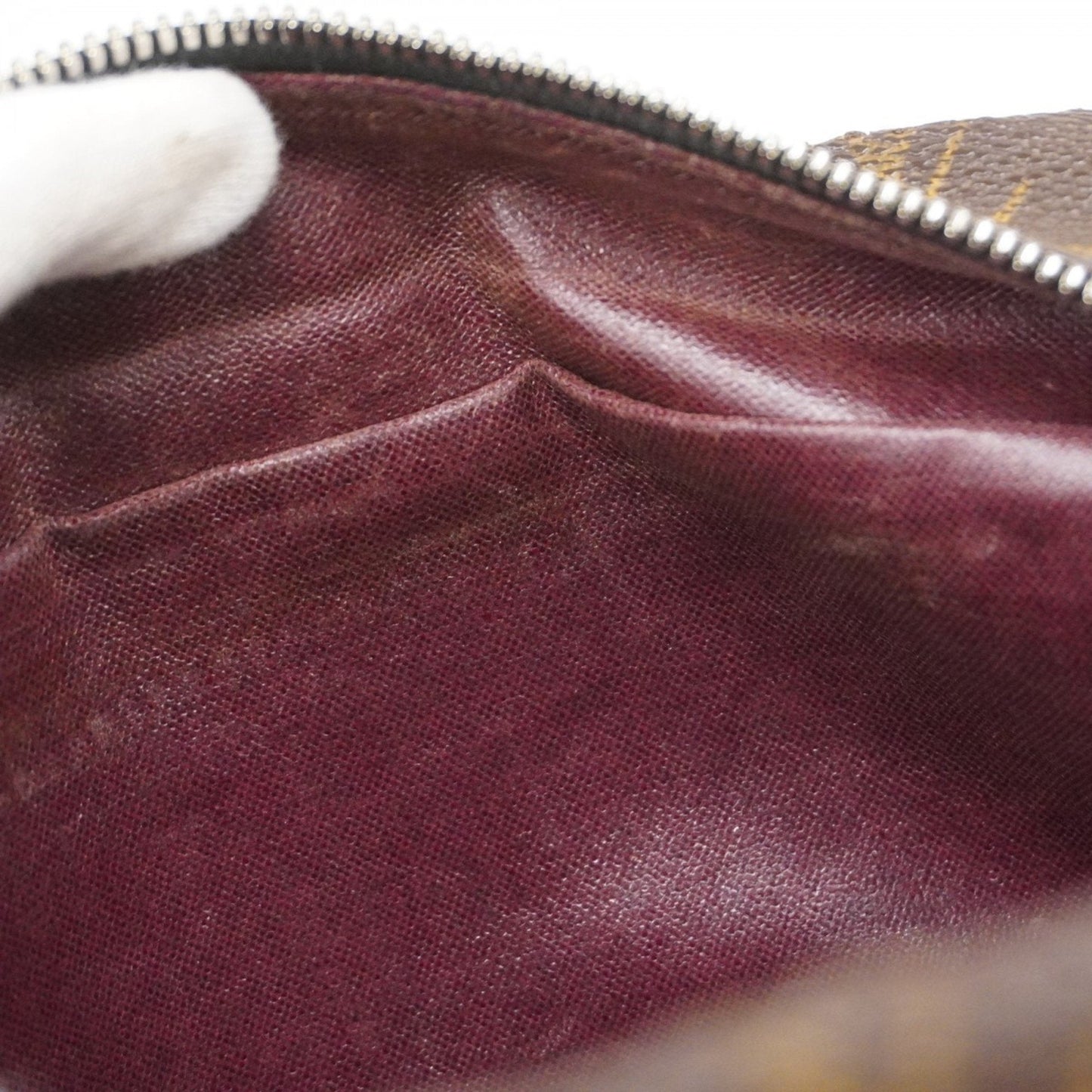 Louis Vuitton Trousse de Toilette