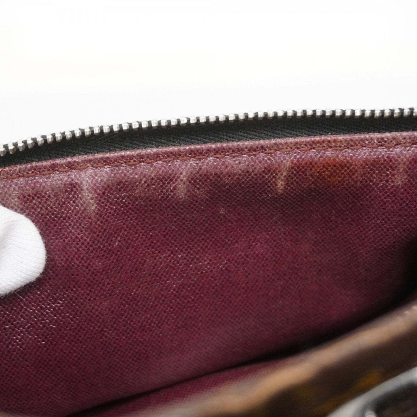 Louis Vuitton Trousse de Toilette
