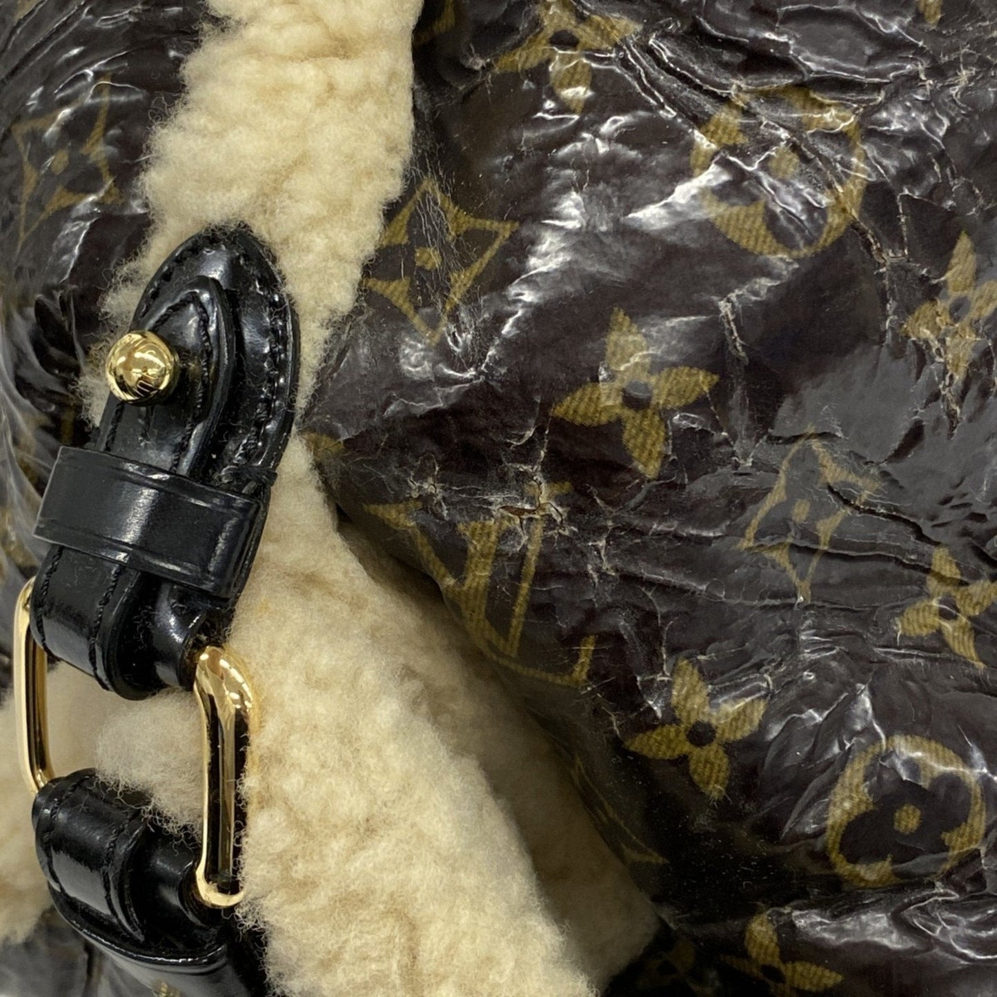 Louis Vuitton Shearing Thunder