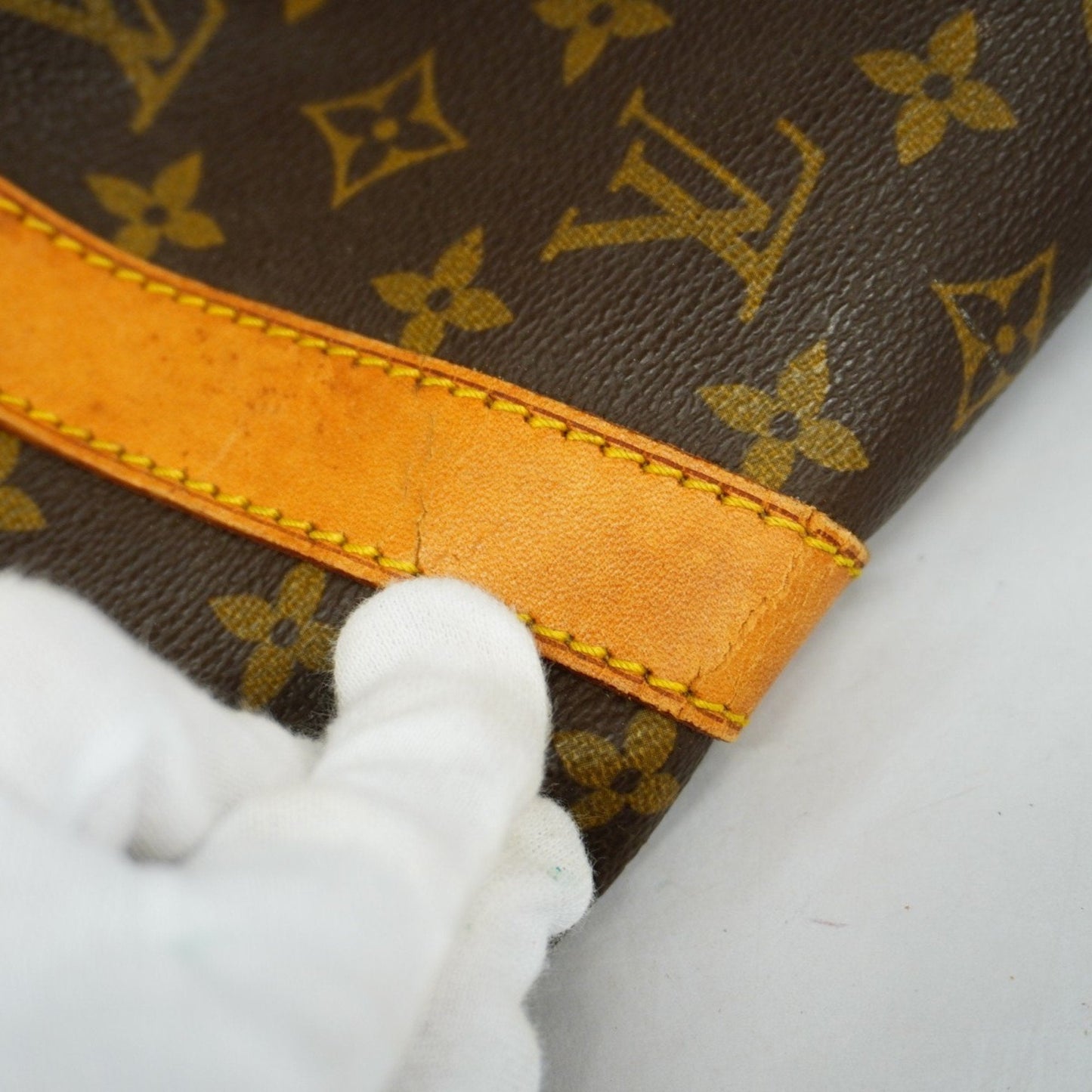 Louis Vuitton Keepall Bandouliere 45