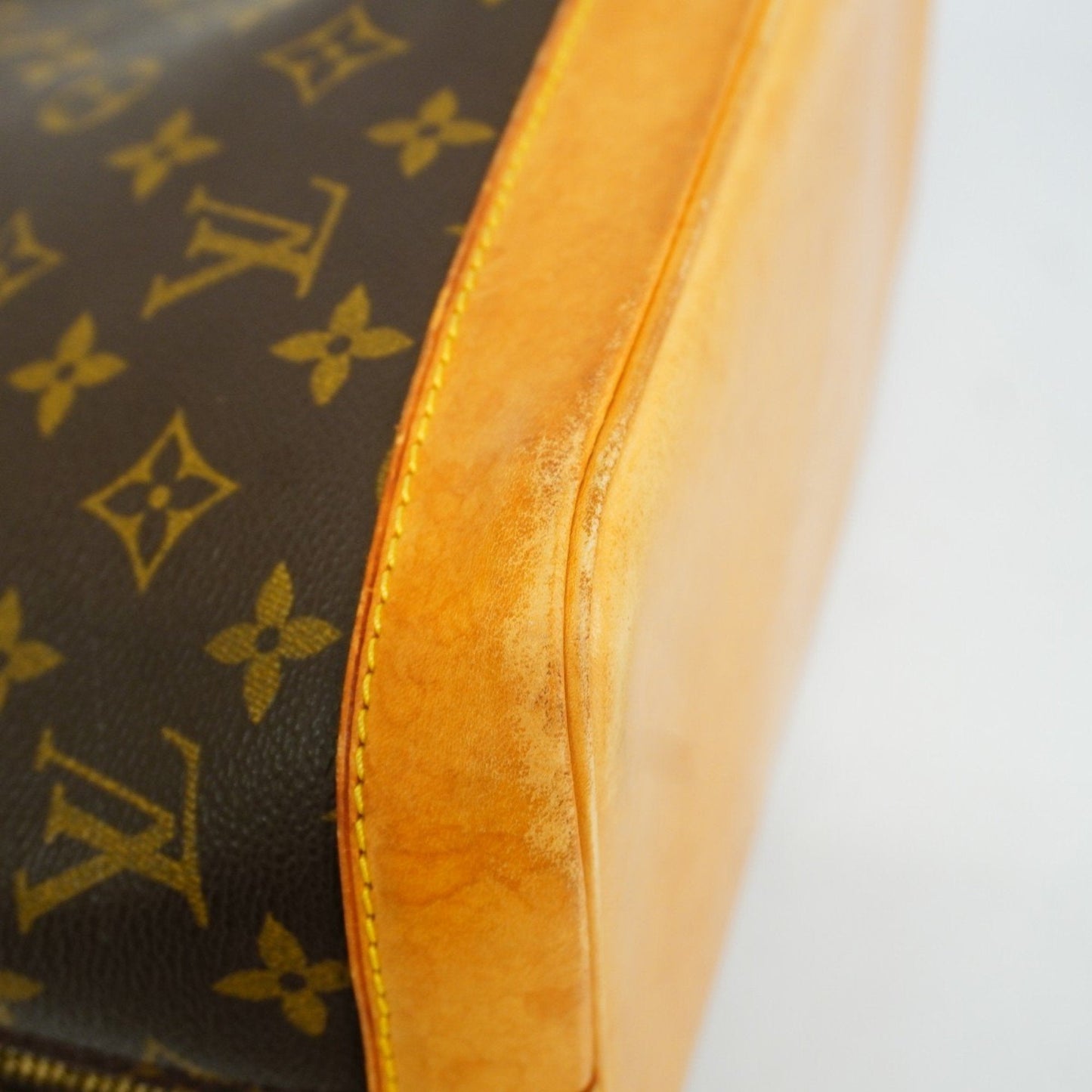 Louis Vuitton Alma