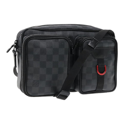 Louis Vuitton Utility