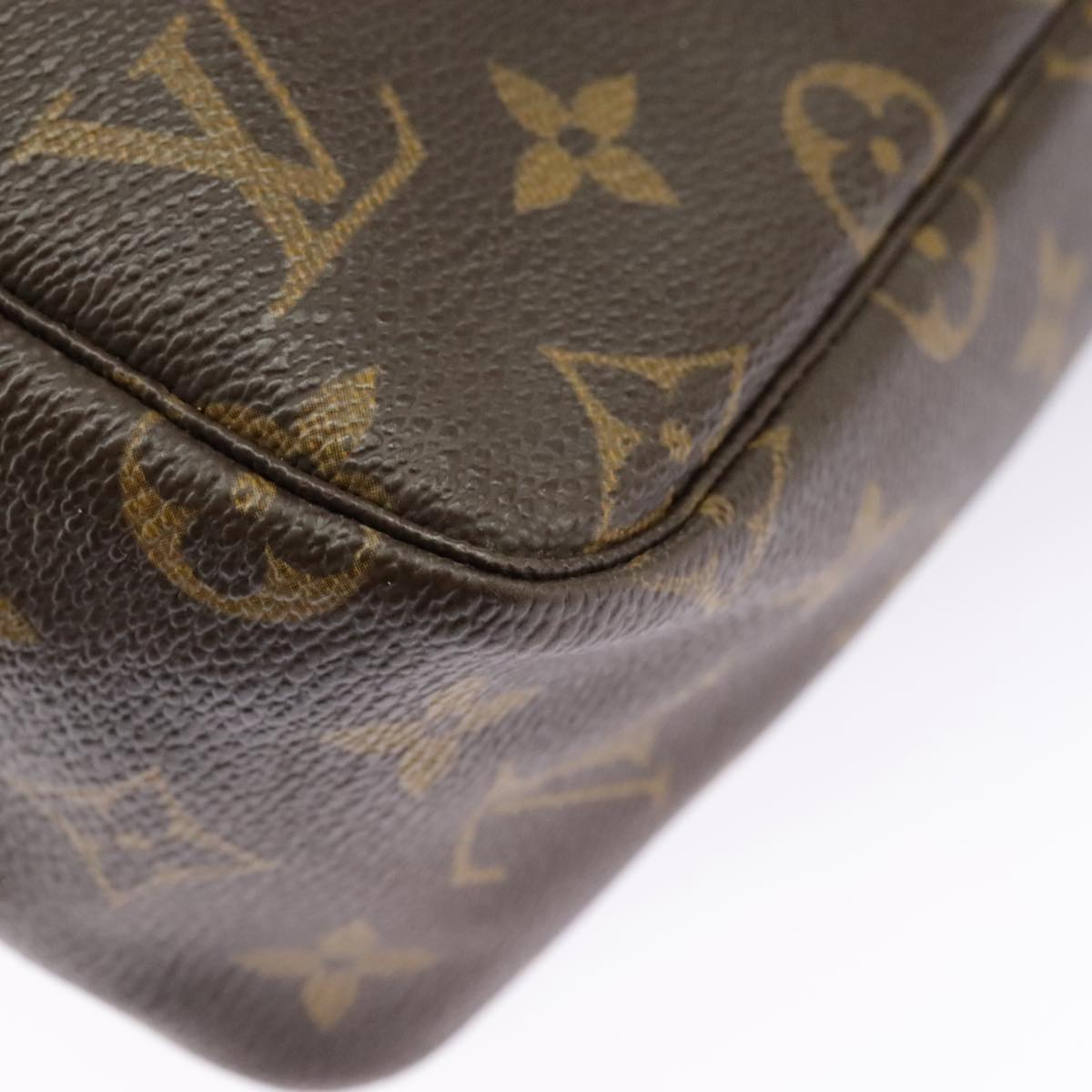 Louis Vuitton Trousse de Toilette