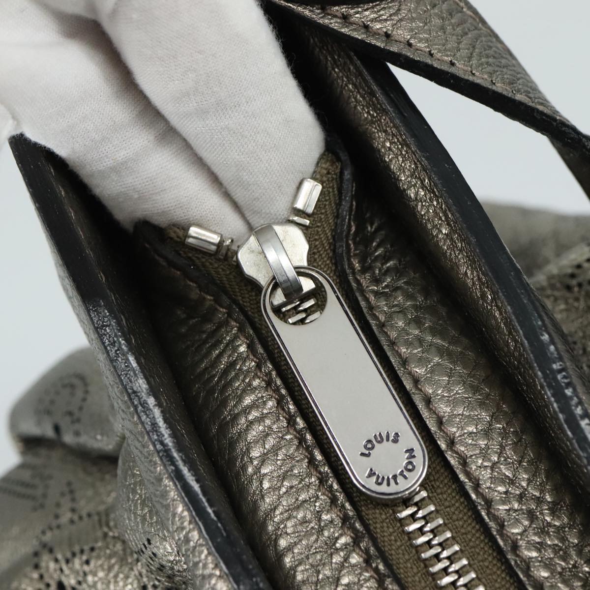 Louis Vuitton Xs