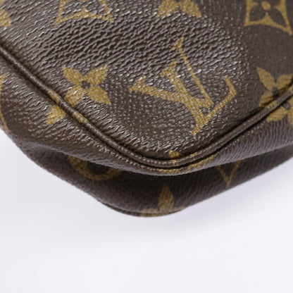 Louis Vuitton Pochette Accessoire