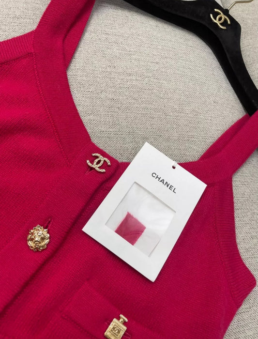 Chanel 22B Fuchsia Top