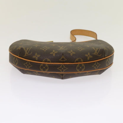 Louis Vuitton Croissant