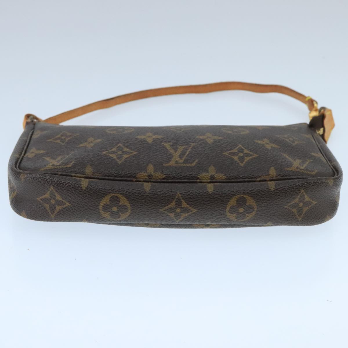 Louis Vuitton Pochette Accessoire