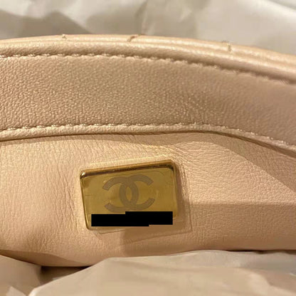 Chanel 22C Pearl Crush Mini Square Flap bag Lambskin Light Pink