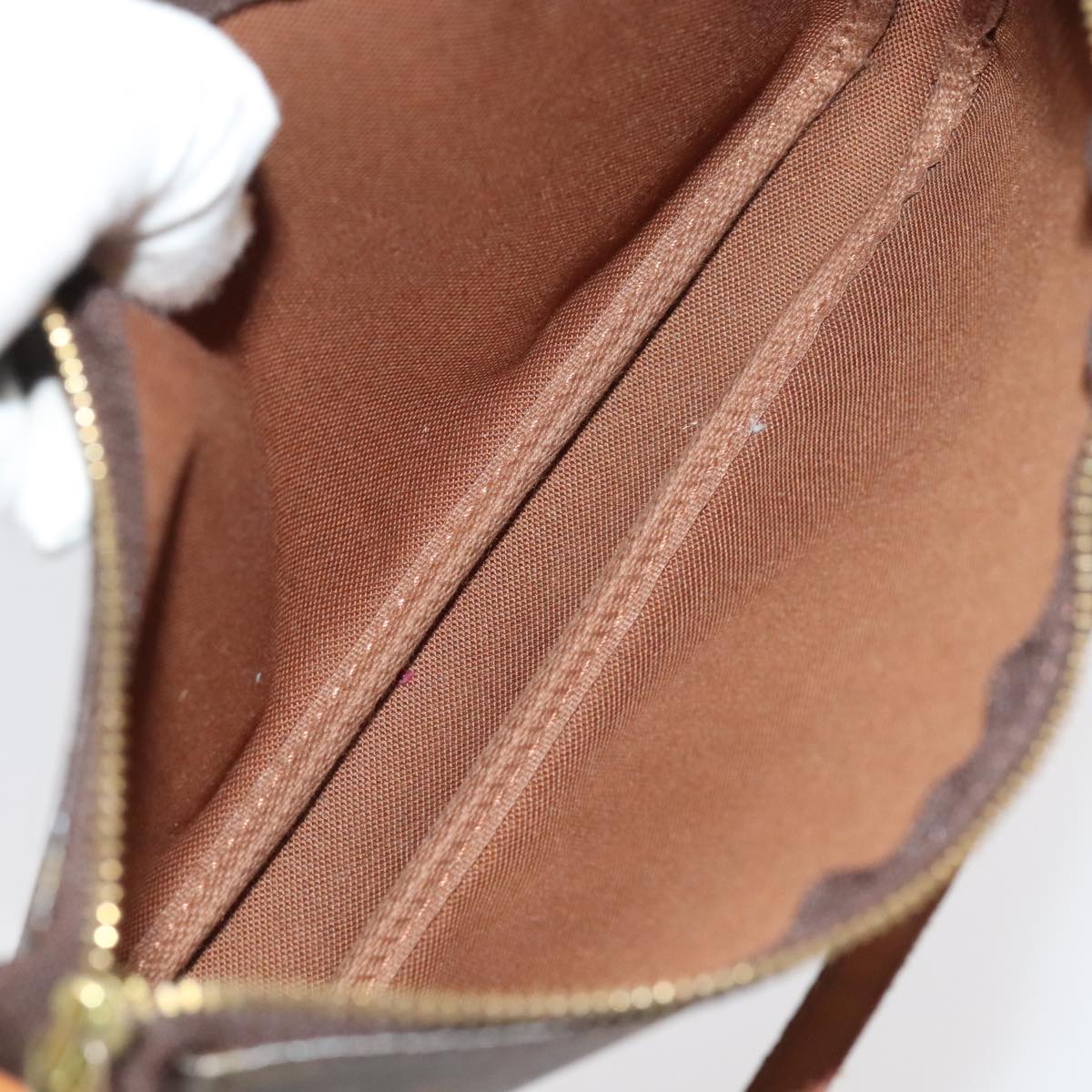 Louis Vuitton Pochette Accessoire