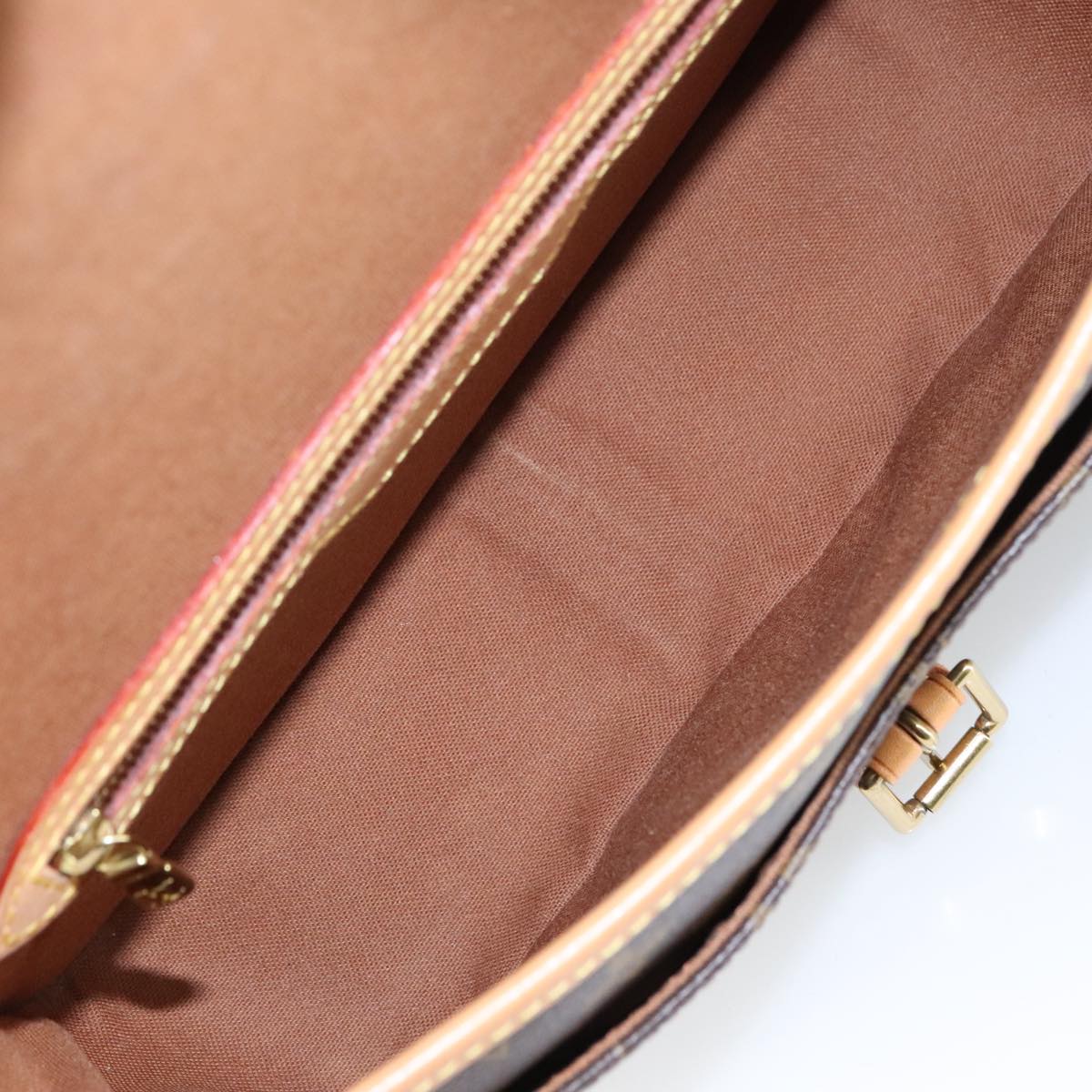 Louis Vuitton Sologne