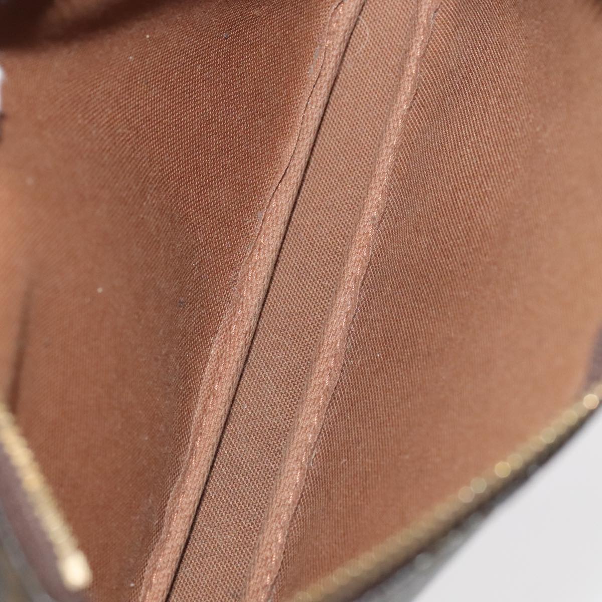 Louis Vuitton Pochette Accessoire