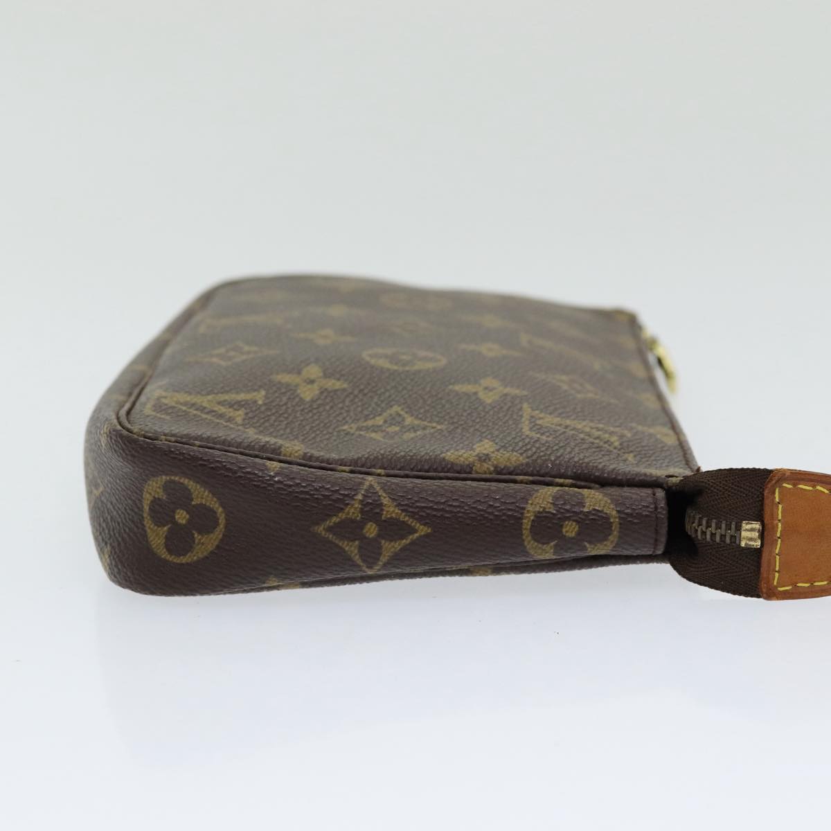 Louis Vuitton Pochette Accessoire