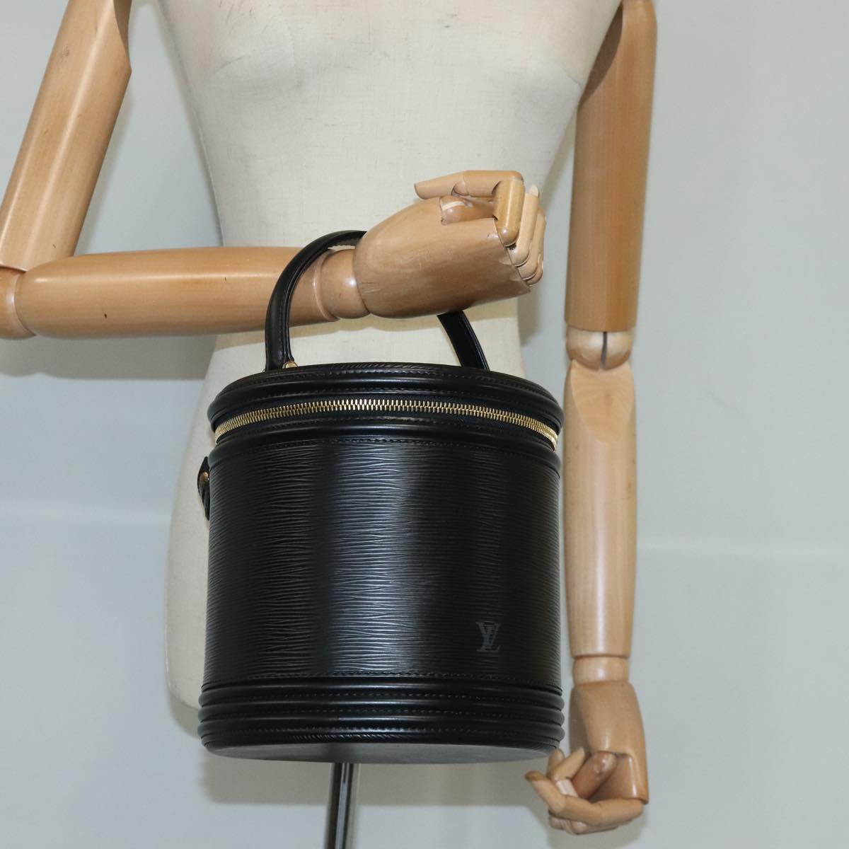 Louis Vuitton Cannes