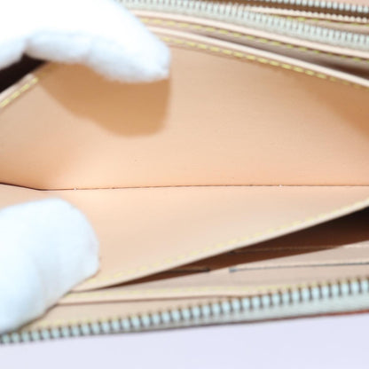 Louis Vuitton Zippy wallet