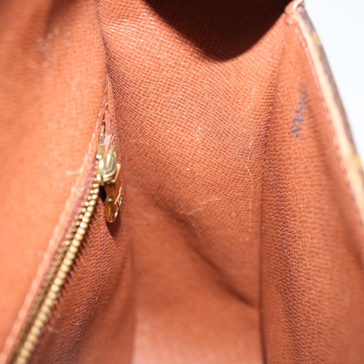 Louis Vuitton Saint Cloud