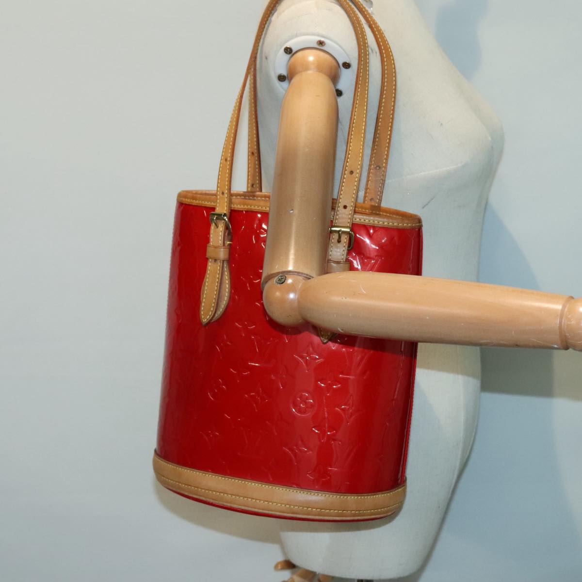 Louis Vuitton Bucket
