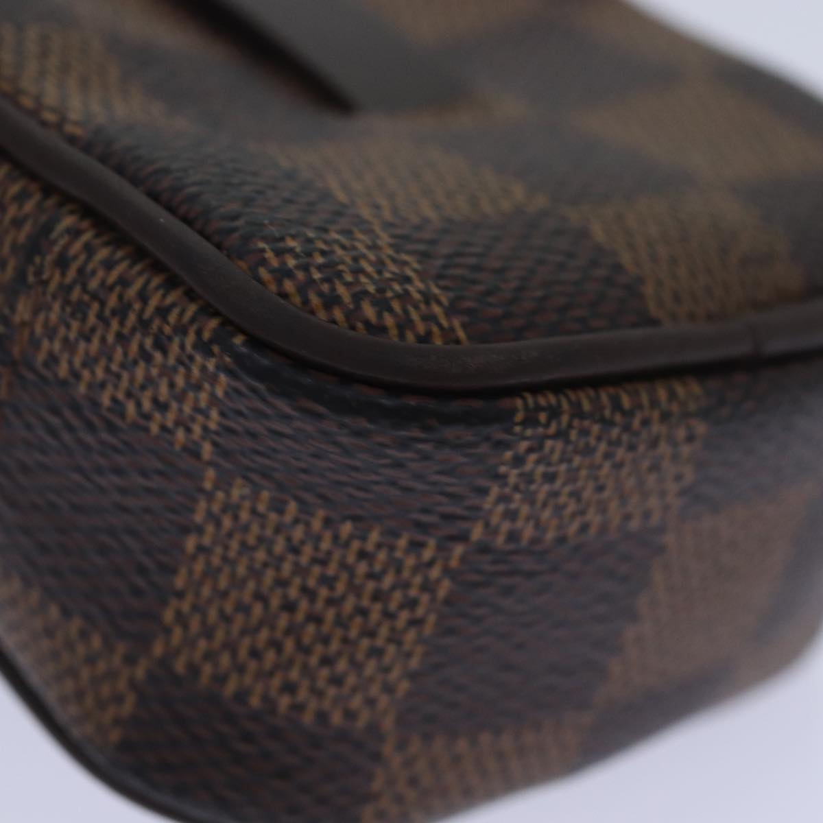 Louis Vuitton Okapi