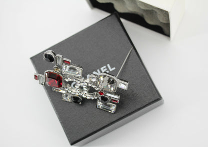Chanel Vintage 05P Rhinestone Geometric Black And Red Silver Tone Brooch