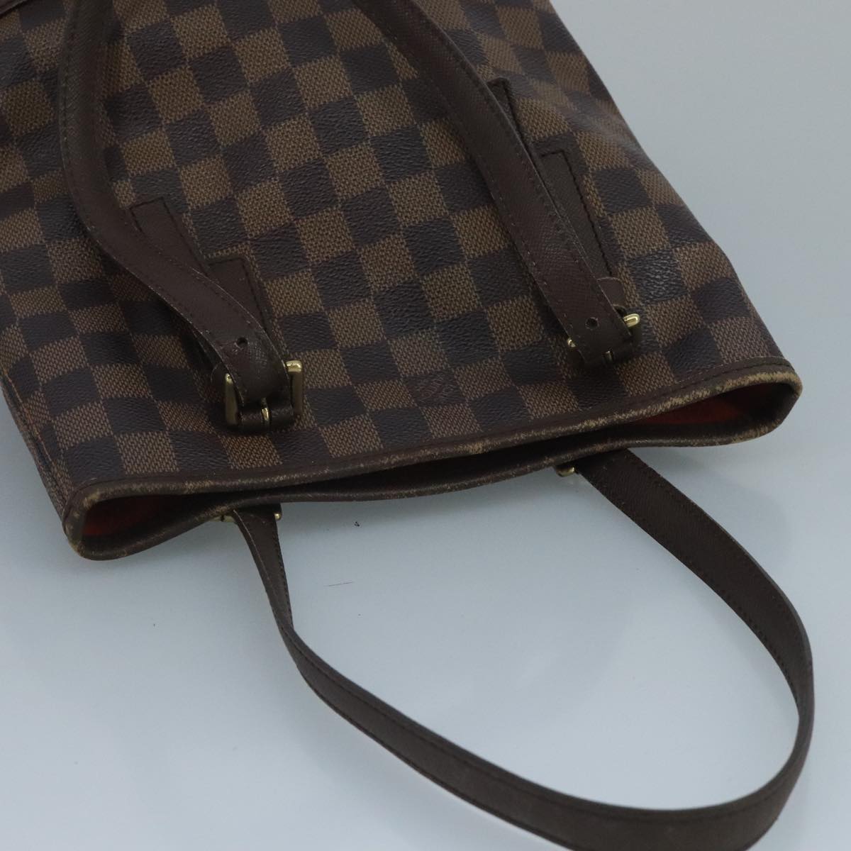 Louis Vuitton Marais