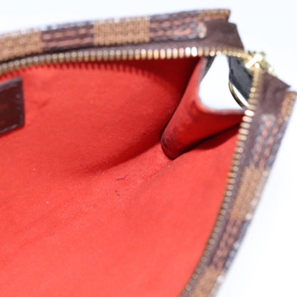 Louis Vuitton Marais