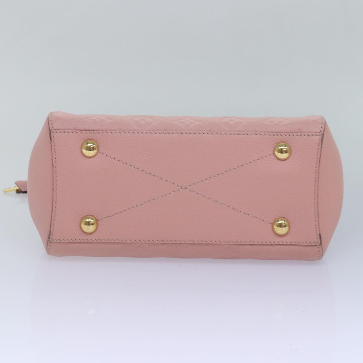 Louis Vuitton Montaigne