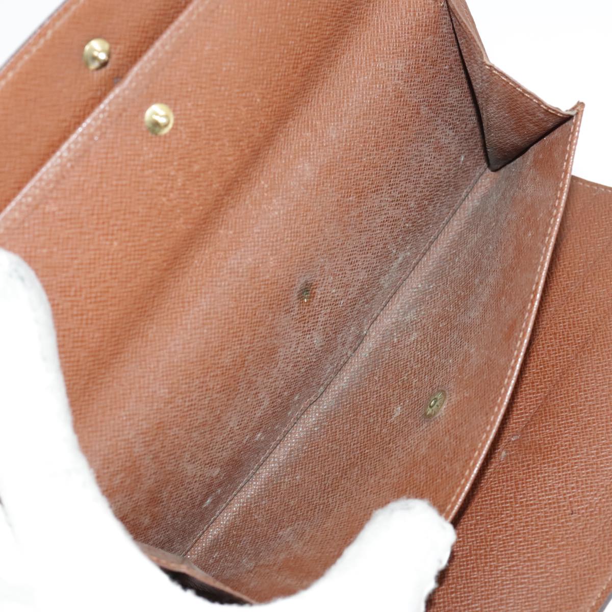 Louis Vuitton Porte tresor international