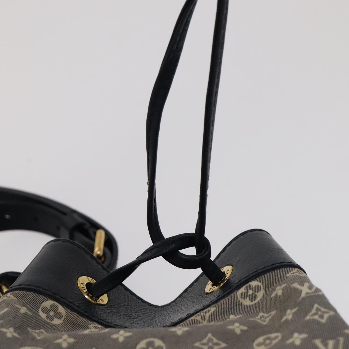 Louis Vuitton Idylle