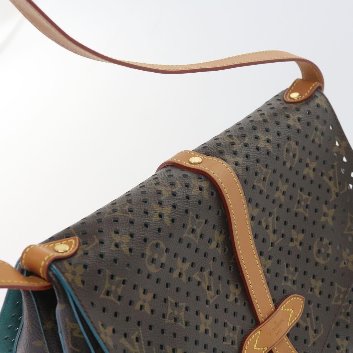 Louis Vuitton Saumur