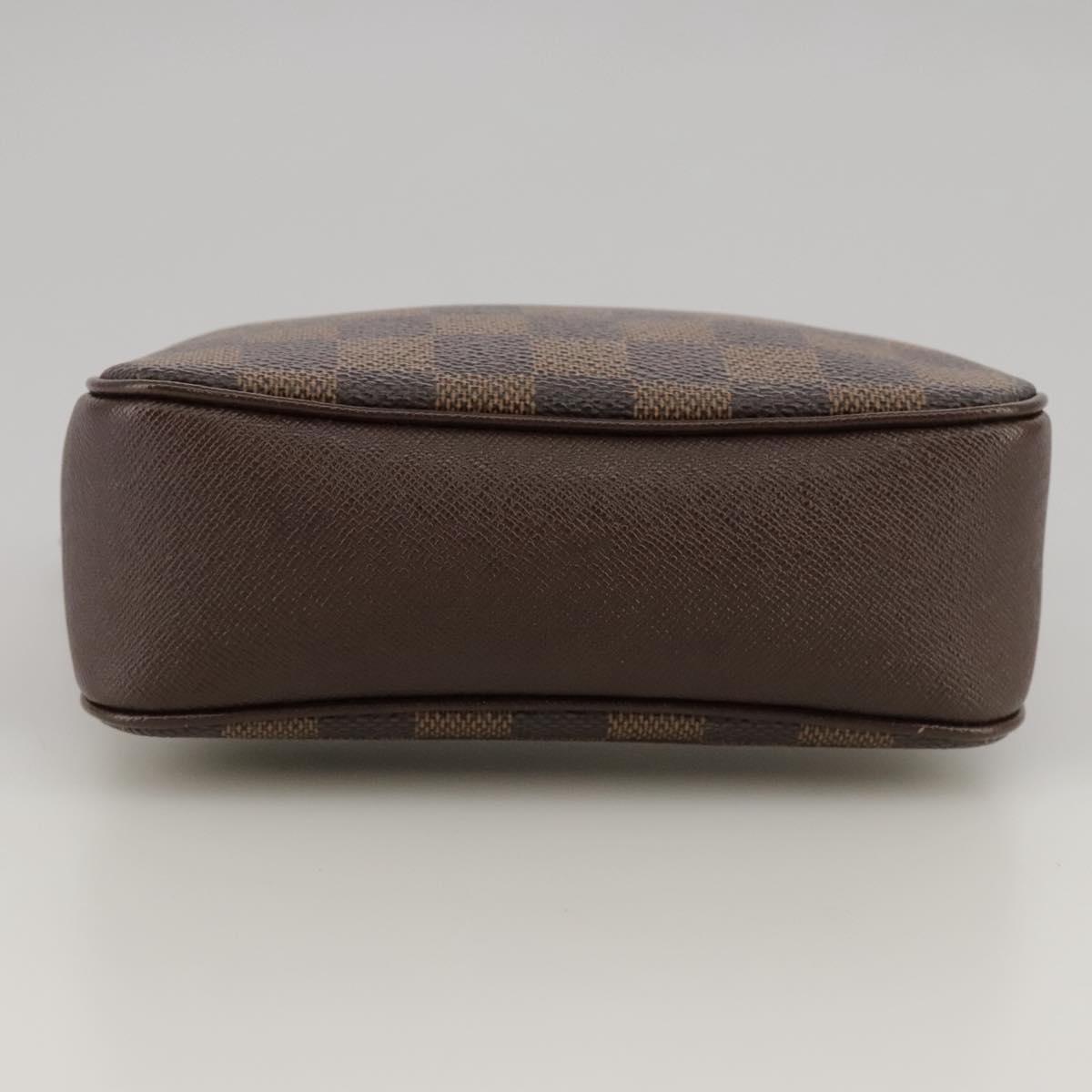 Louis Vuitton Trousse makeup