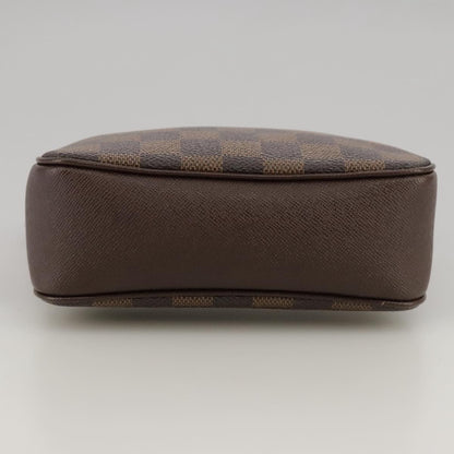 Louis Vuitton Trousse makeup