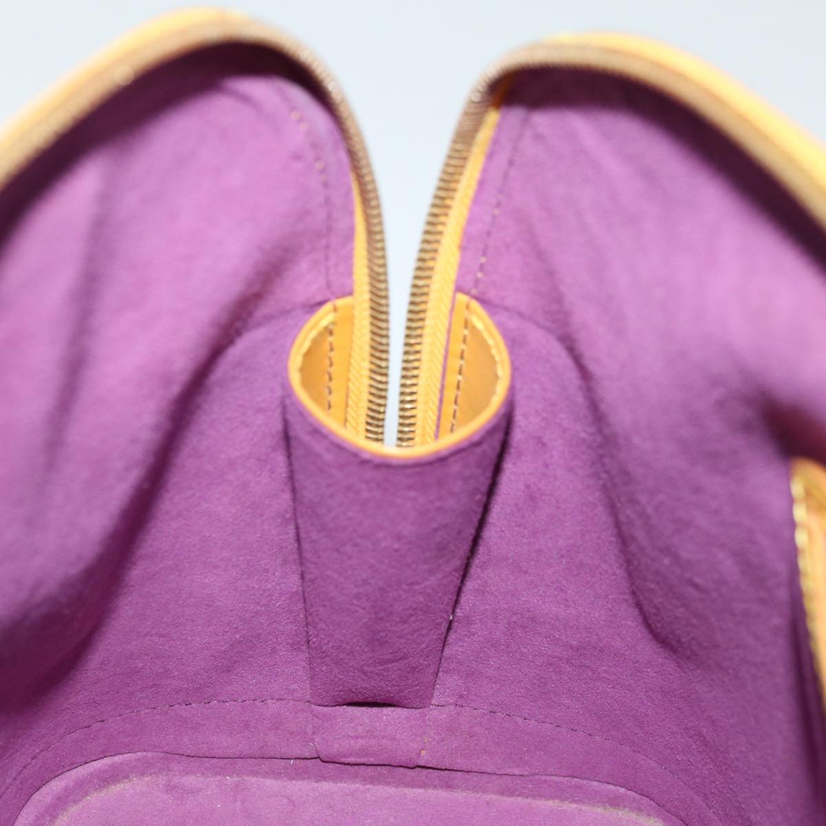 Louis Vuitton Alma