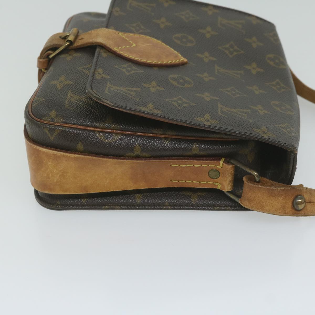 Louis Vuitton Cartouchiere